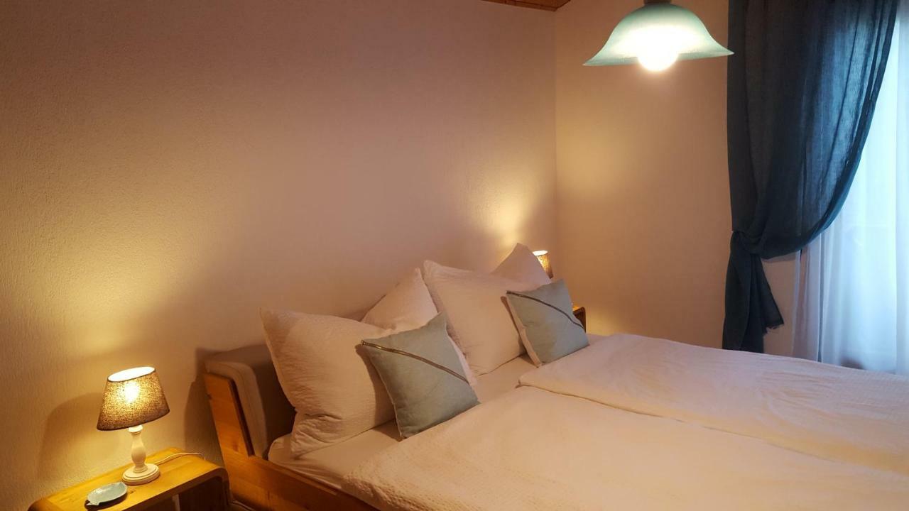 Ferienwohnung Ankerplatz Spiez Eksteriør bilde